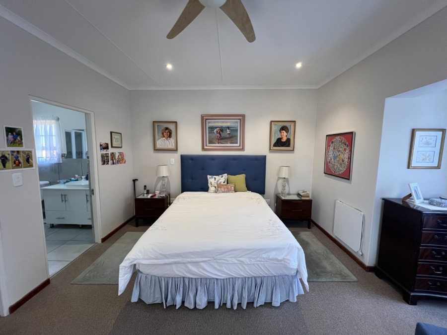 3 Bedroom Property for Sale in Stilbaai Wes Western Cape